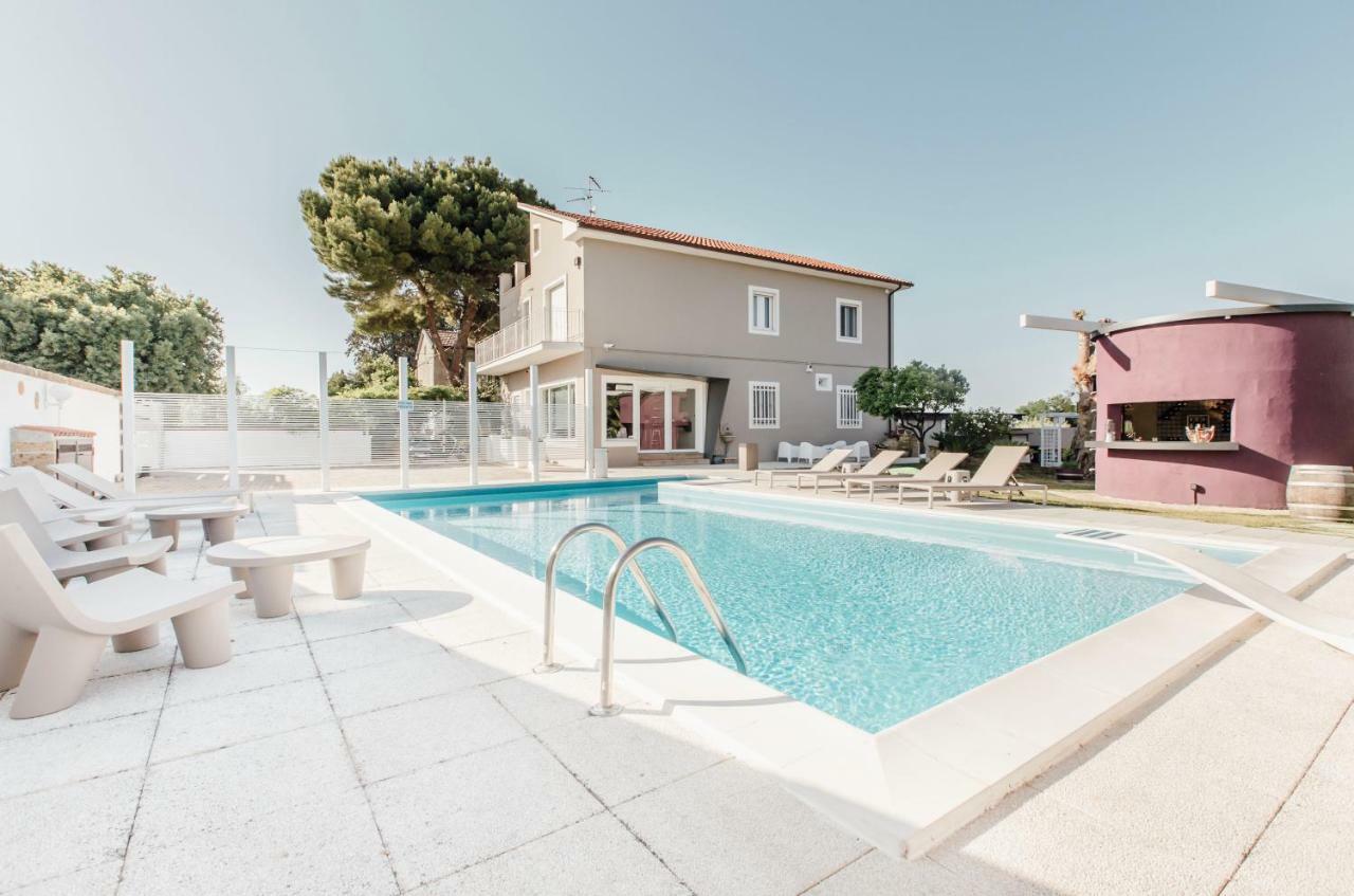 Suite 106 Vasto Extérieur photo